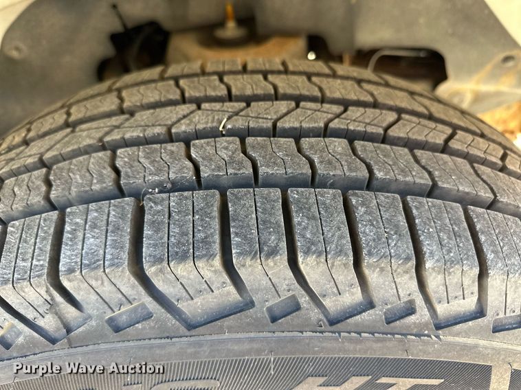 image for item ER8068 2010 Chevrolet Express 3500 van