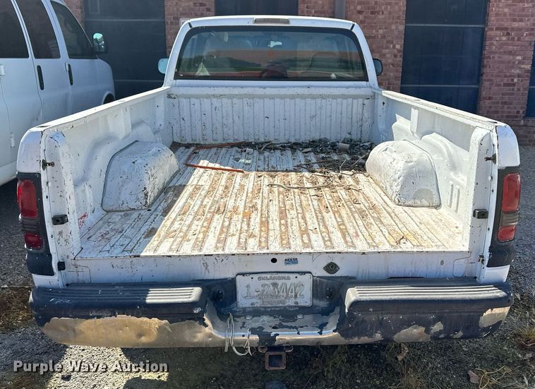 image for item ER8069 1998 Dodge Ram 1500 pickup truck