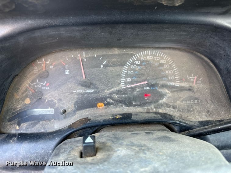 image for item ER8069 1998 Dodge Ram 1500 pickup truck