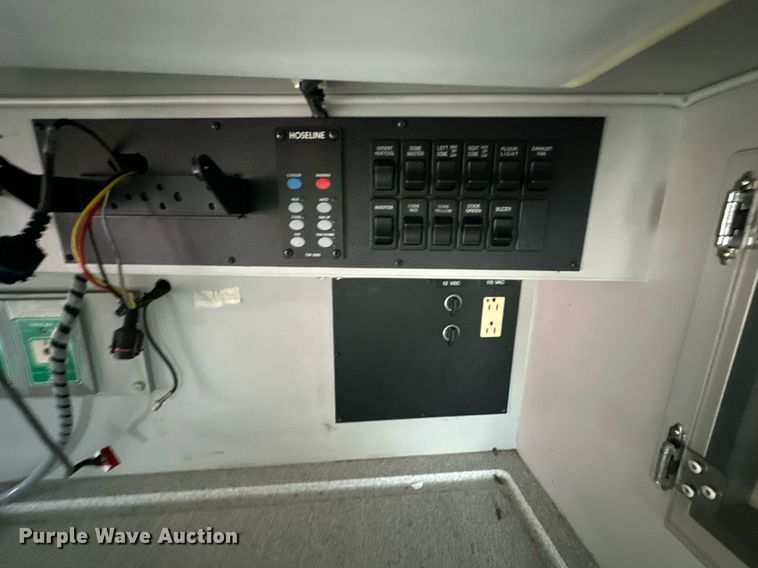 image for item JL9105 2008 Chevrolet C4500 ambulance