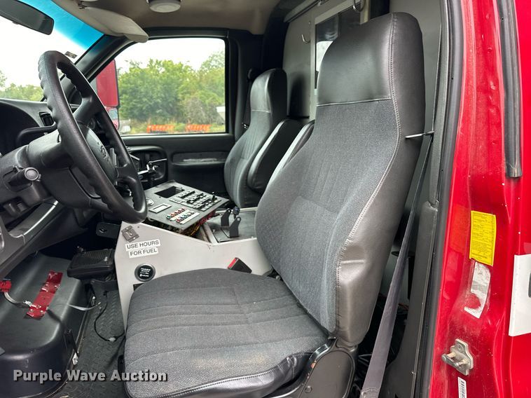 image for item JL9105 2008 Chevrolet C4500 ambulance