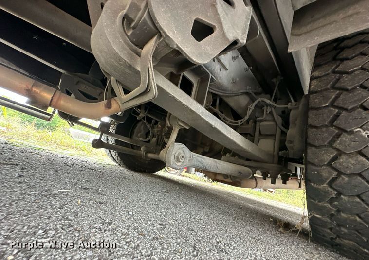 image for item JL9105 2008 Chevrolet C4500 ambulance