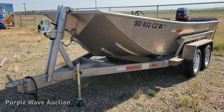 image for item JO9335 2005 AAD Welding boat