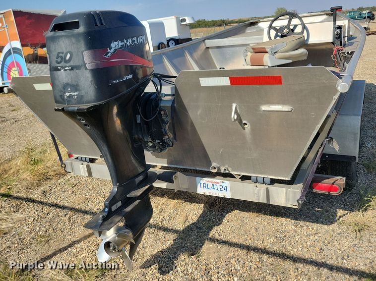 image for item JO9335 2005 AAD Welding boat