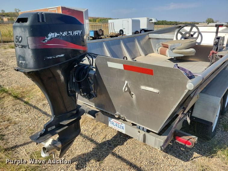 image for item JO9335 2005 AAD Welding boat