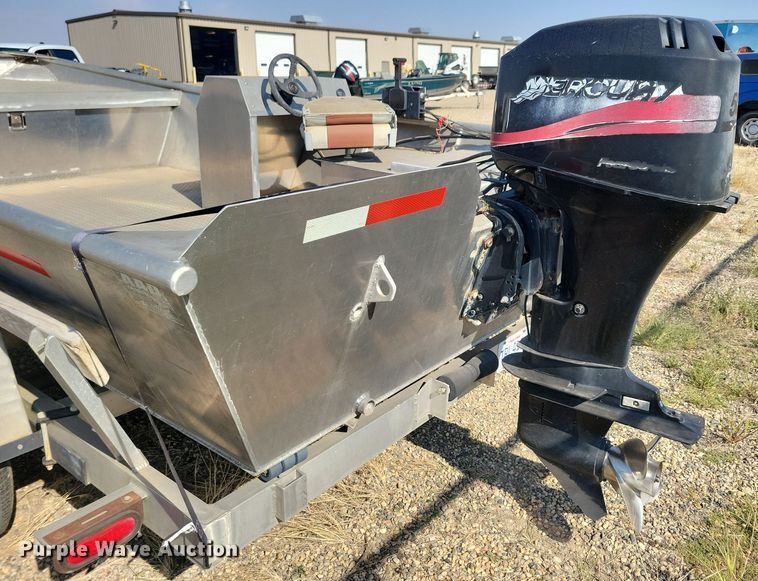 image for item JO9335 2005 AAD Welding boat