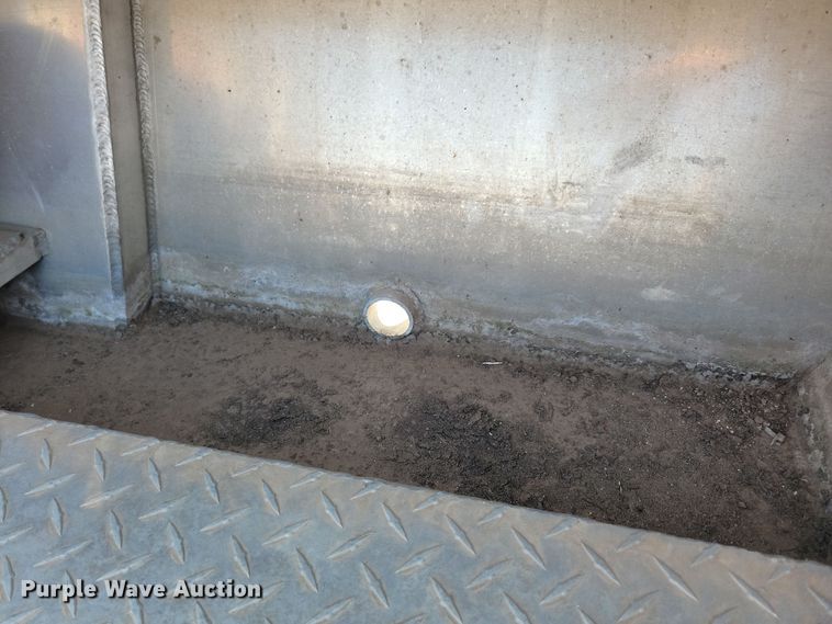 image for item JO9335 2005 AAD Welding boat