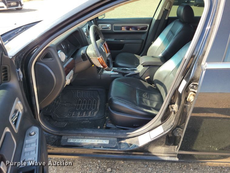 image for item JO9338 2007 Lincoln MKZ 