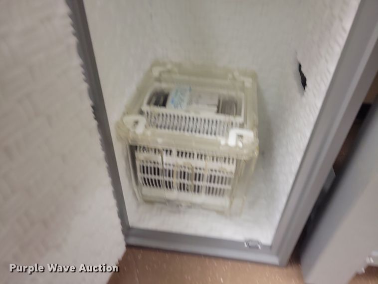 image for item JO9371 Laboratory equipment