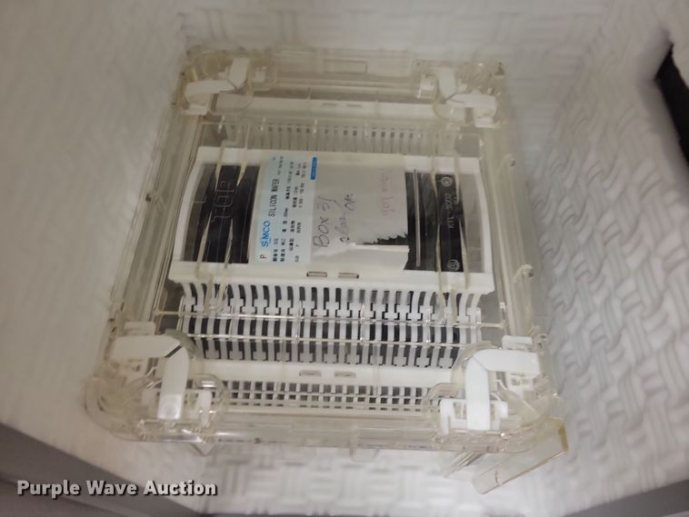 image for item JO9371 Laboratory equipment