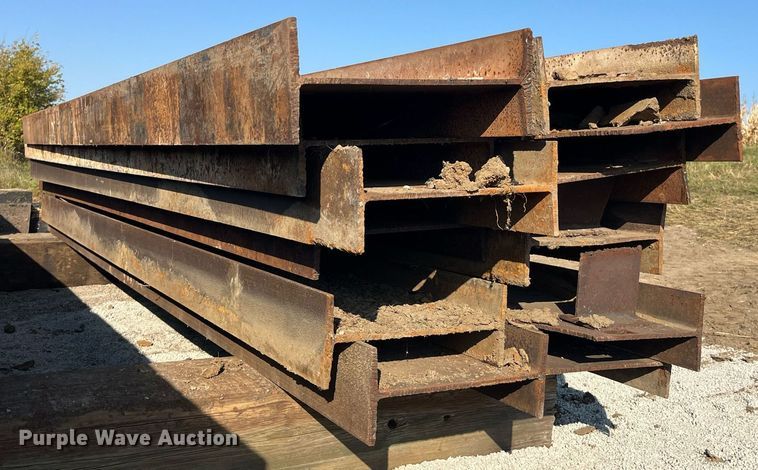 image for item LC9044 Approximately 12 steel I-beams