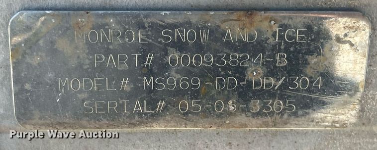 image for item LC9225 2006 Mack CV713 dump truck