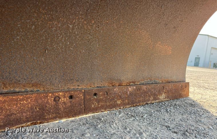 image for item LC9225 2006 Mack CV713 dump truck