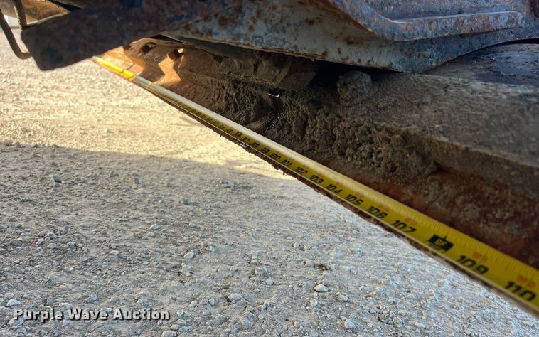 image for item LC9225 2006 Mack CV713 dump truck