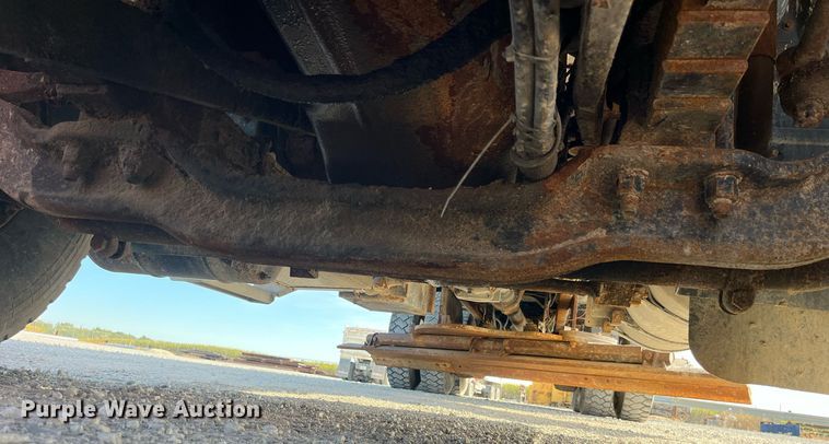 image for item LC9225 2006 Mack CV713 dump truck