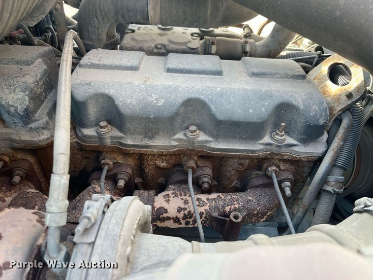 image for item LC9225 2006 Mack CV713 dump truck