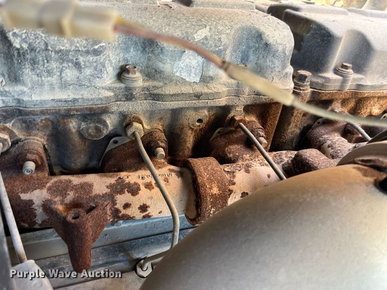 image for item LC9225 2006 Mack CV713 dump truck