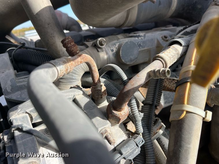 image for item LC9225 2006 Mack CV713 dump truck