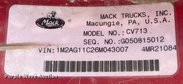 image for item LC9225 2006 Mack CV713 dump truck