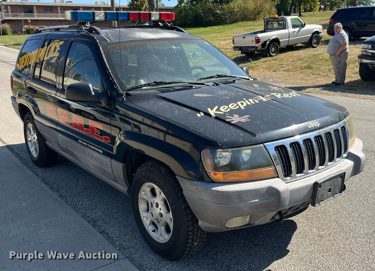 image for item LC9229 1999 Jeep Grand Cherokee Laredo SUV