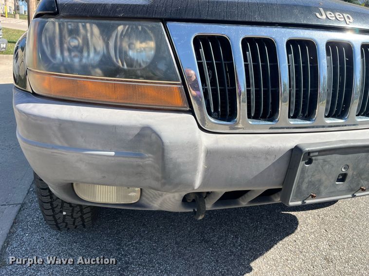 image for item LC9229 1999 Jeep Grand Cherokee Laredo SUV