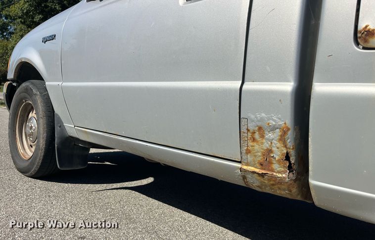 image for item LC9236 2002 Ford Ranger pickup truck