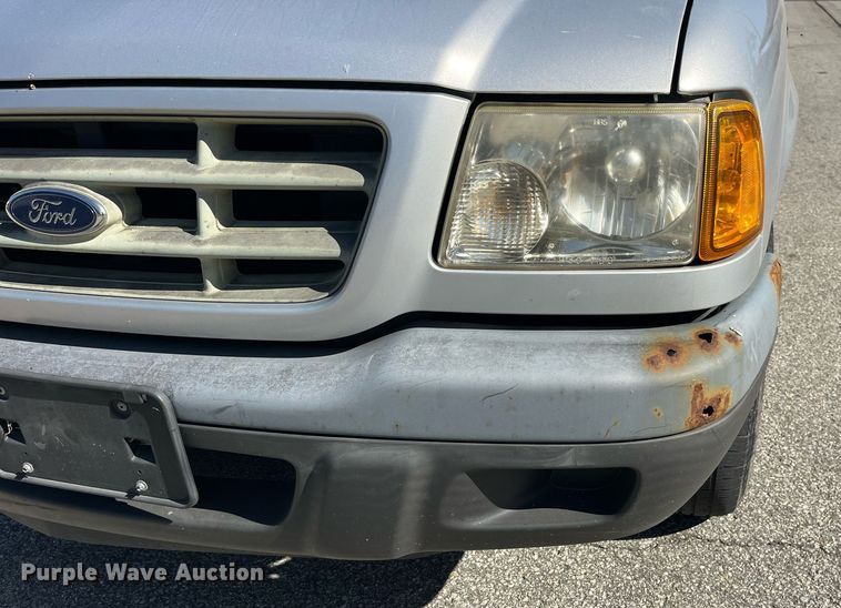 image for item LC9236 2002 Ford Ranger pickup truck