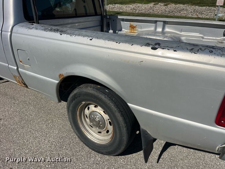 image for item LC9236 2002 Ford Ranger pickup truck