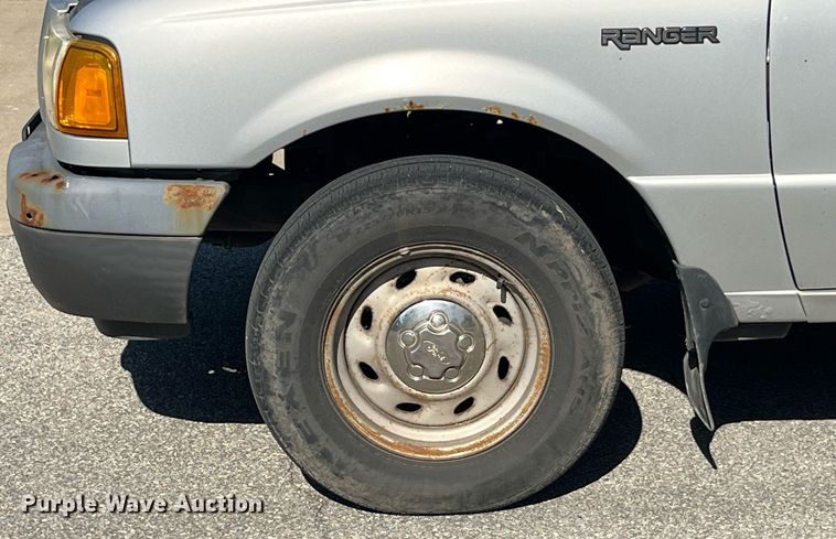 image for item LC9236 2002 Ford Ranger pickup truck