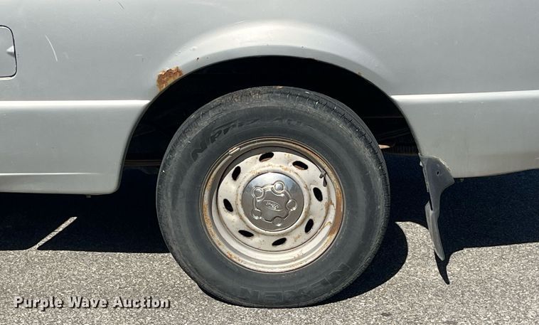 image for item LC9236 2002 Ford Ranger pickup truck