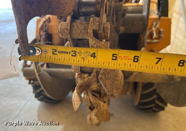 image for item LC9237 1998 Case 460 trencher