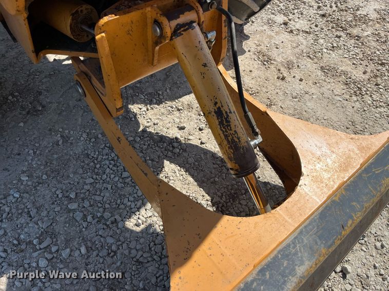 image for item LC9237 1998 Case 460 trencher