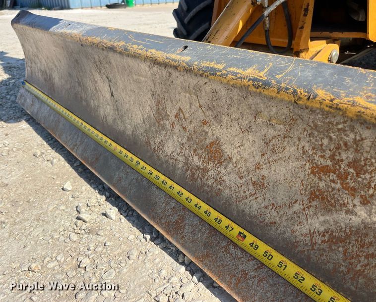 image for item LC9237 1998 Case 460 trencher