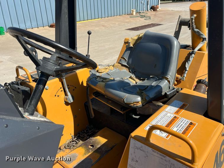 image for item LC9237 1998 Case 460 trencher