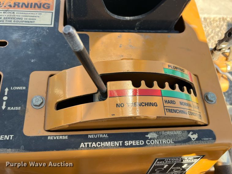 image for item LC9237 1998 Case 460 trencher