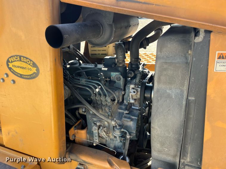 image for item LC9237 1998 Case 460 trencher