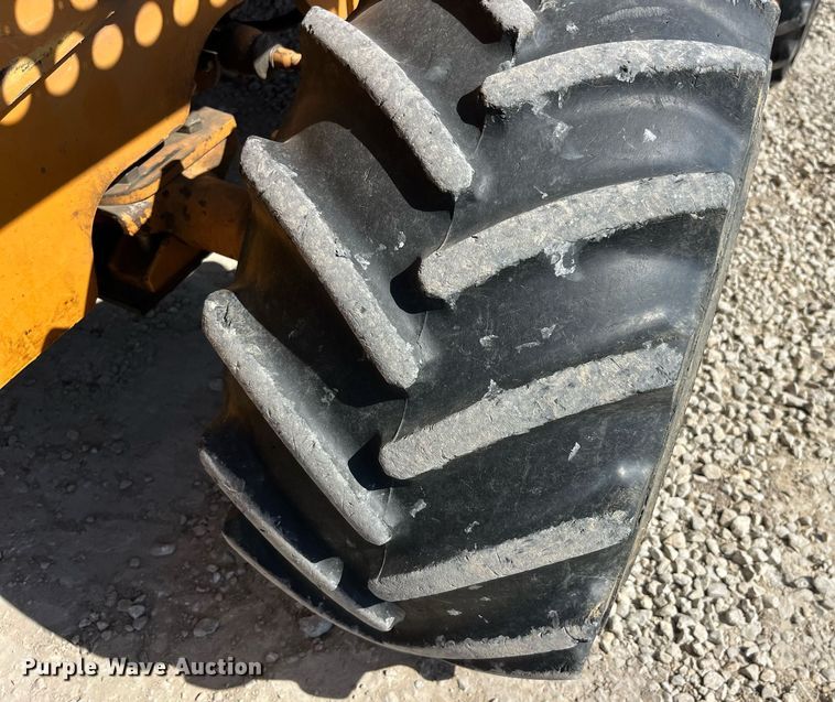 image for item LC9237 1998 Case 460 trencher