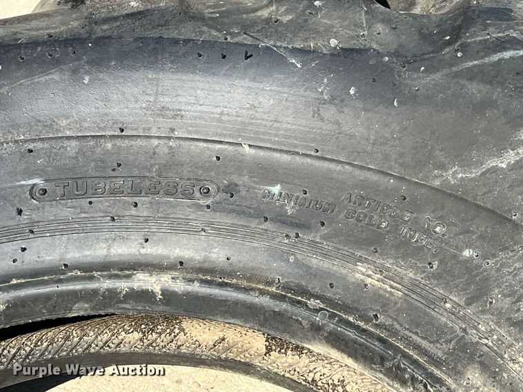 image for item LC9238 (2) Firestone 14.00-24 tires  