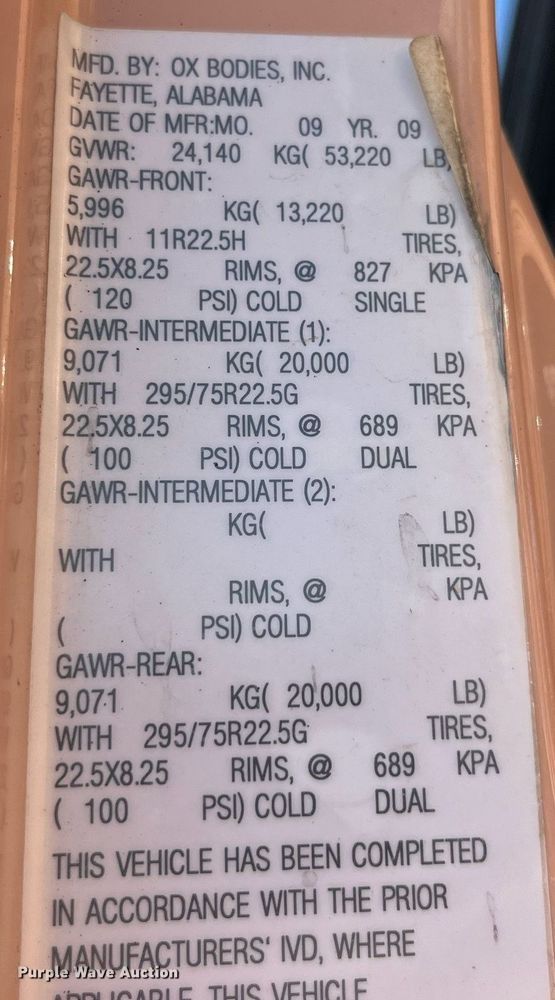 image for item LC9240 2010 International  7400 SFA dump truck