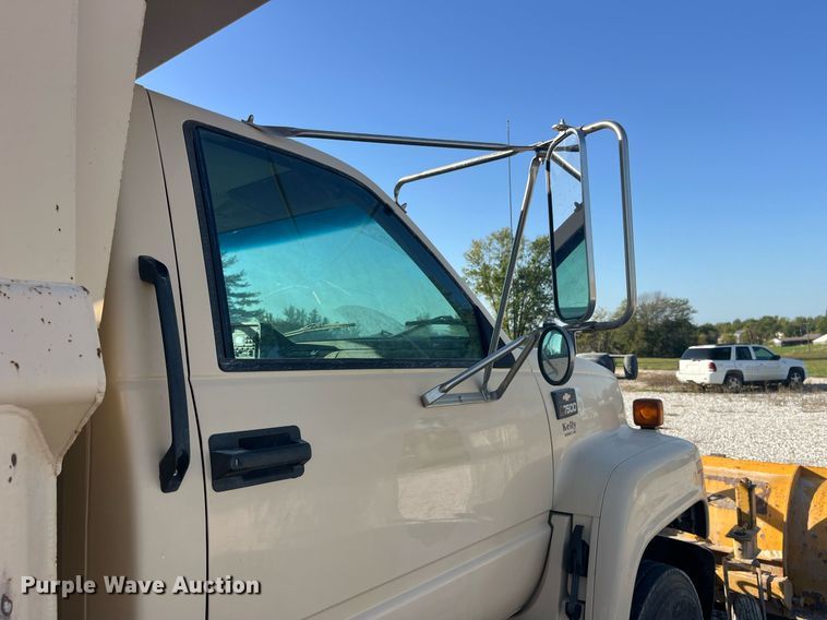 image for item LC9241 1998 Chevrolet  C7500 dump truck