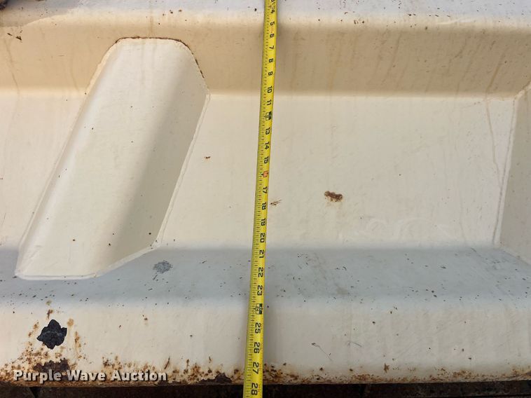 image for item LC9241 1998 Chevrolet  C7500 dump truck