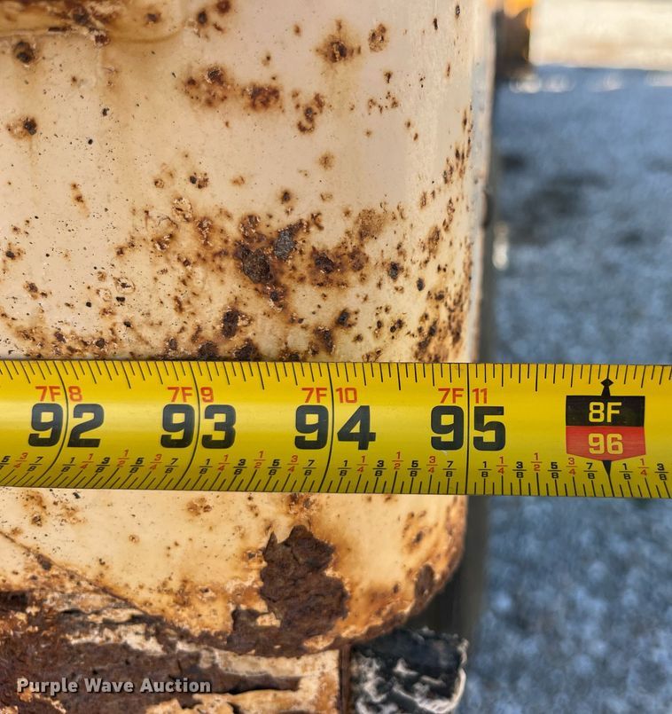 image for item LC9241 1998 Chevrolet  C7500 dump truck