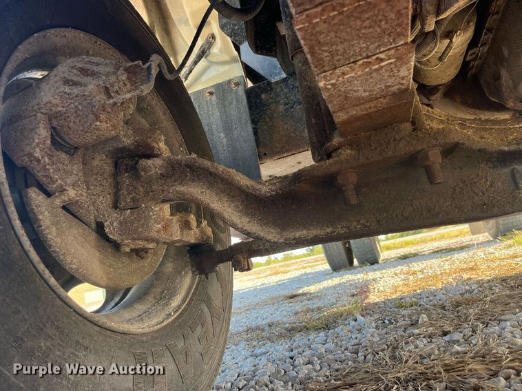 image for item LC9241 1998 Chevrolet  C7500 dump truck