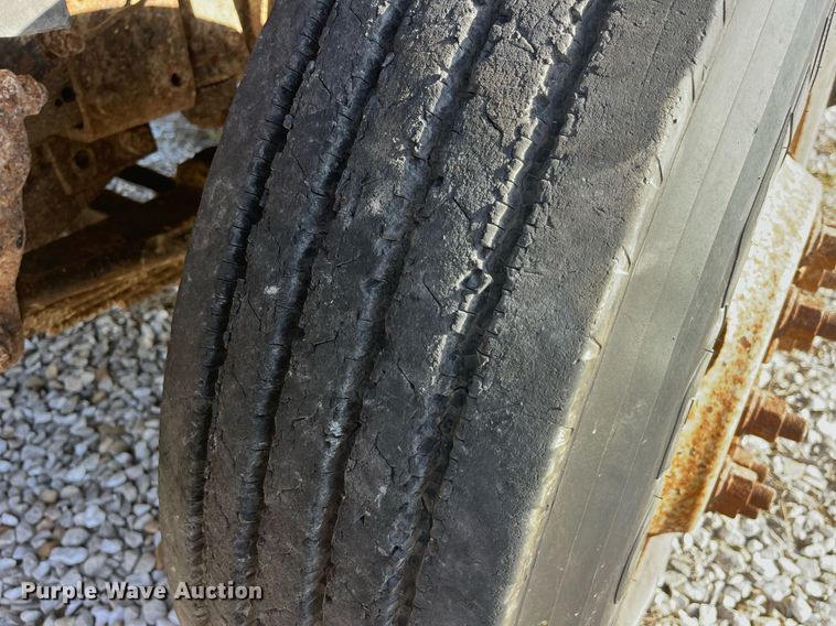 image for item LC9241 1998 Chevrolet  C7500 dump truck