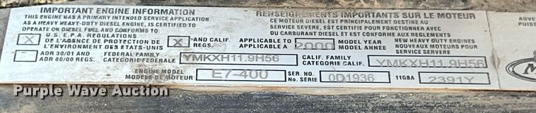 image for item LC9242 2001 MACK CH613 semi truck