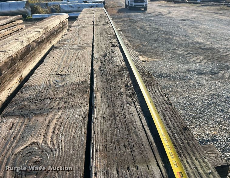 image for item LC9255 (6) wood beams