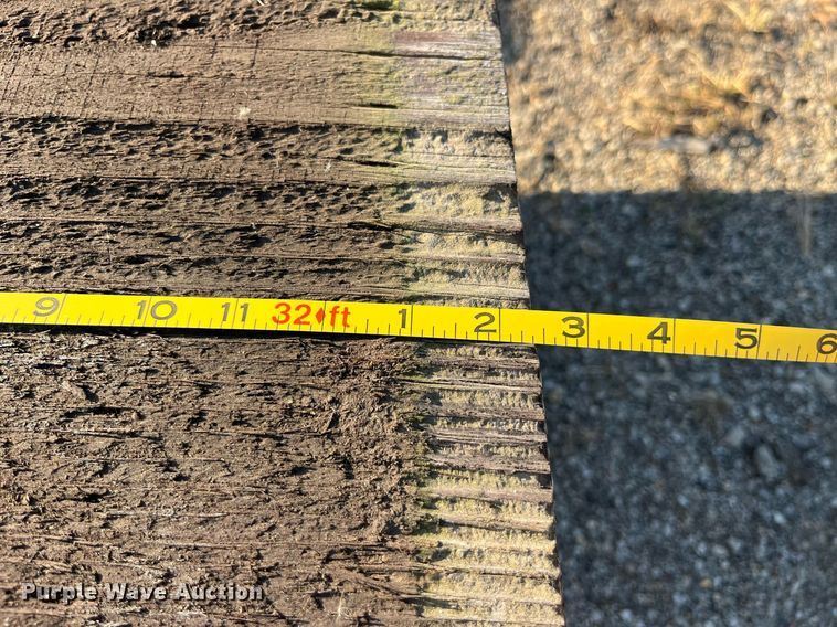 image for item LC9258 (8) wood planks