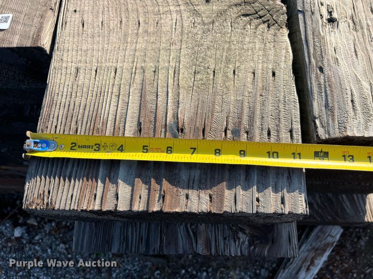 image for item LC9262 Approximately 24 wood planks