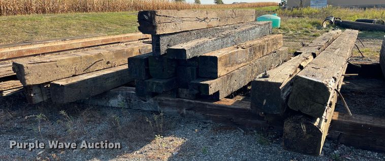 image for item LC9263 Approximately 16 wood beams