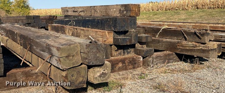 image for item LC9263 Approximately 16 wood beams